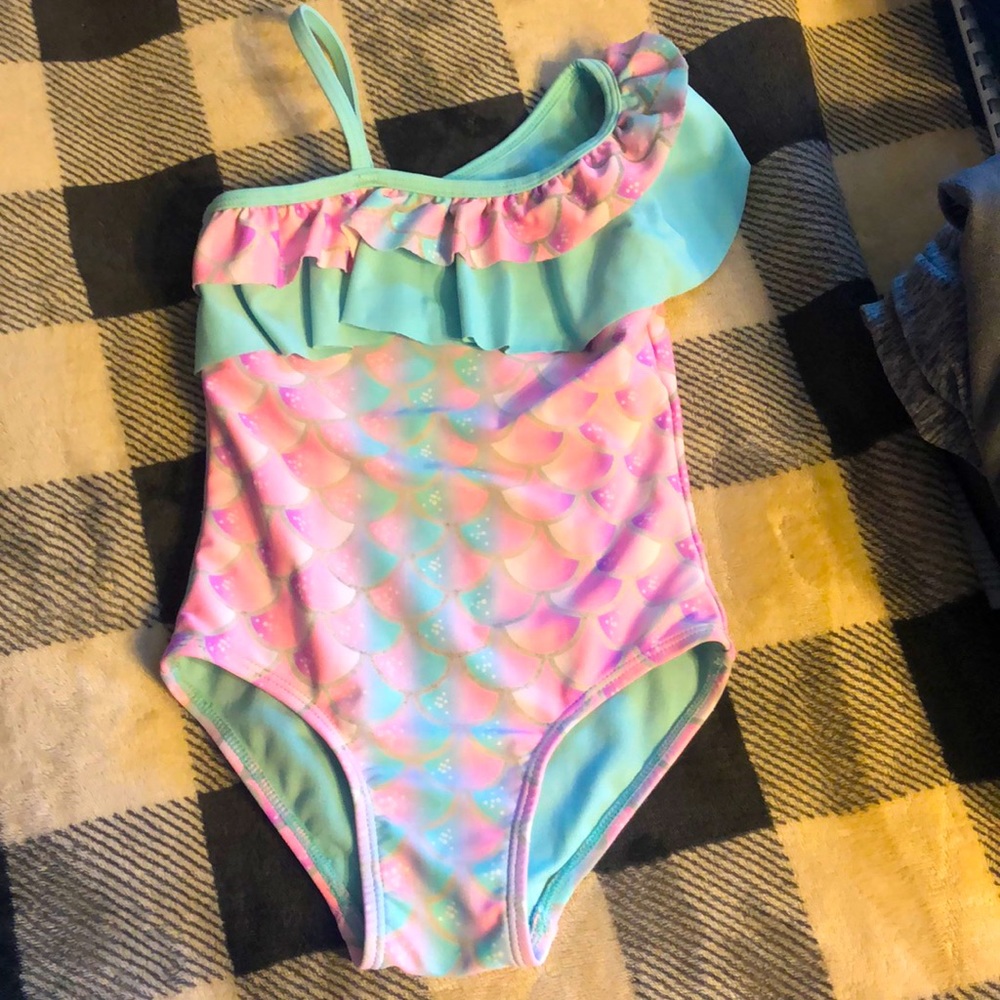 SO girls 4/5 mermaid swimsuit